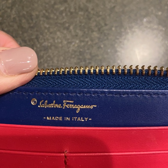 Authentic Ferragamo Wallet - Picture 2 of 12